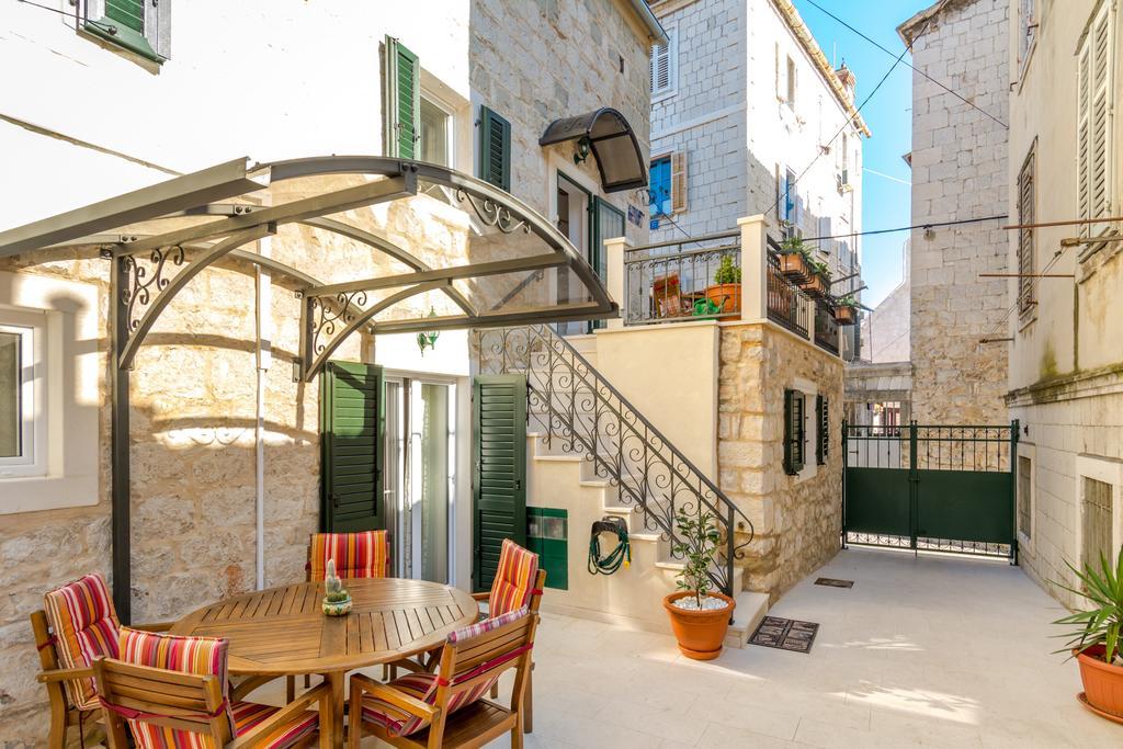 Apartments And Rooms Villa Erede Split Habitación foto