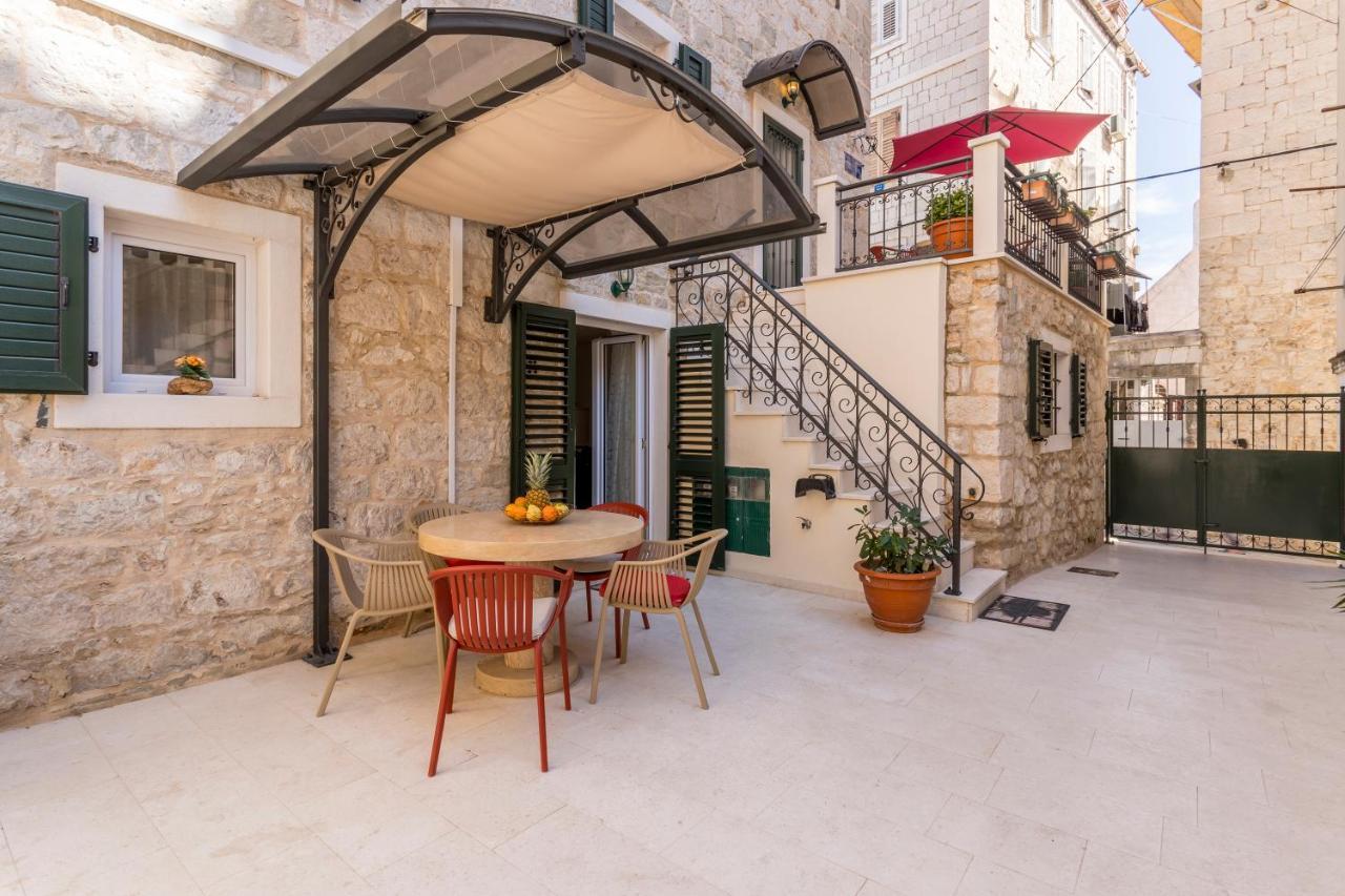 Apartments And Rooms Villa Erede Split Exterior foto
