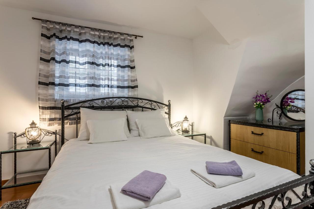 Apartments And Rooms Villa Erede Split Exterior foto