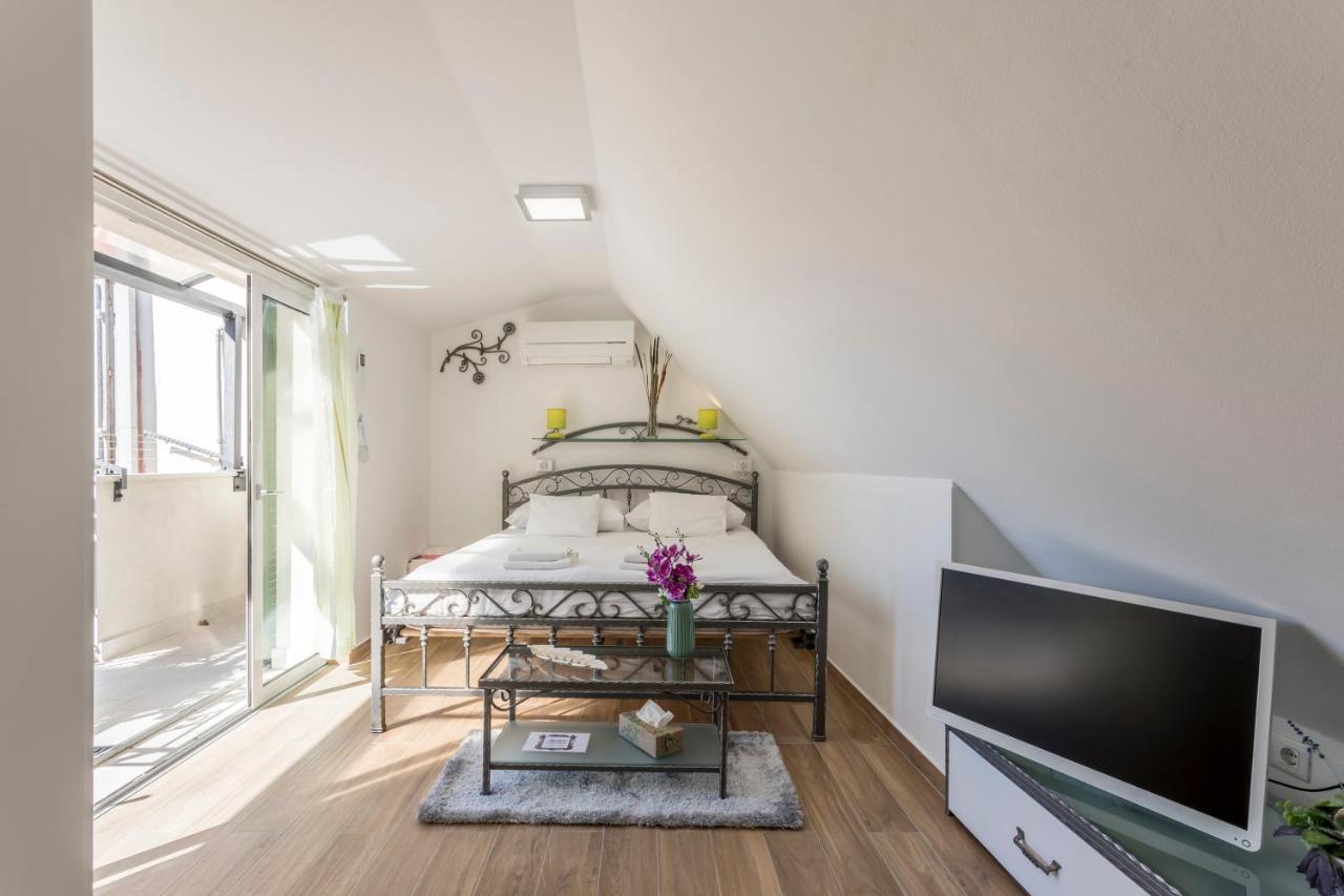 Apartments And Rooms Villa Erede Split Exterior foto